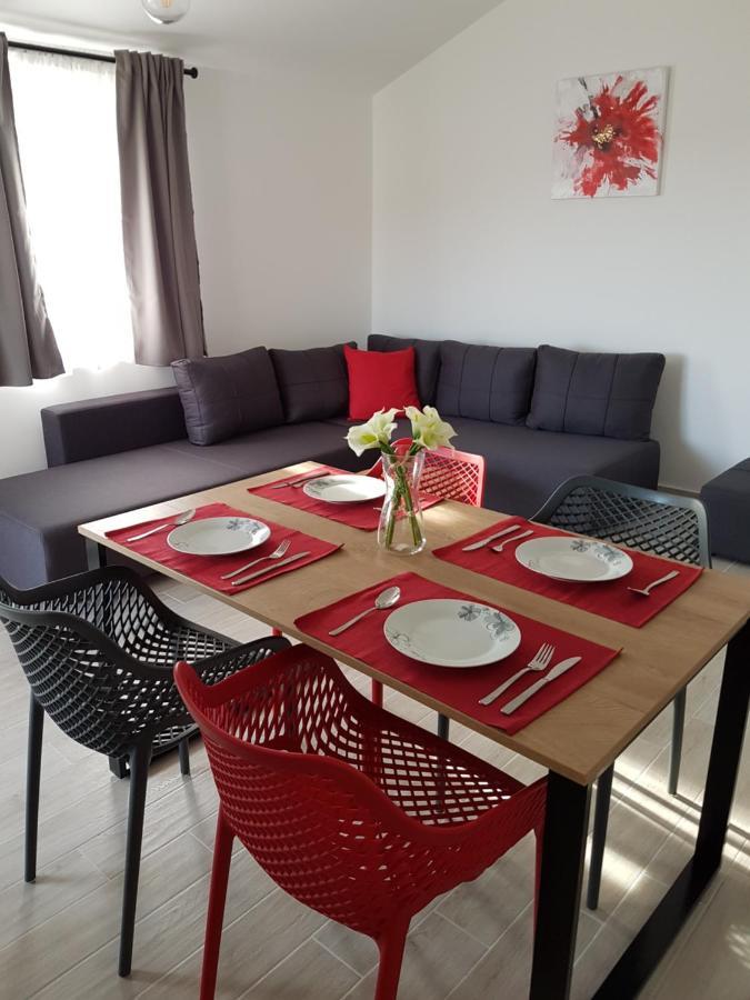 Apartments Kiara 普纳特 外观 照片